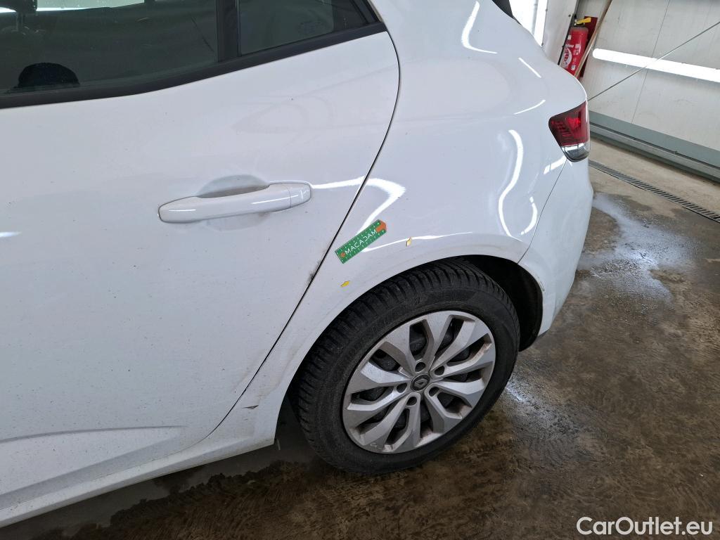  Renault  Megane  IV Berline 5pt. Société Air Nav 1.5 dCi 90CV BVM6 E6 #1