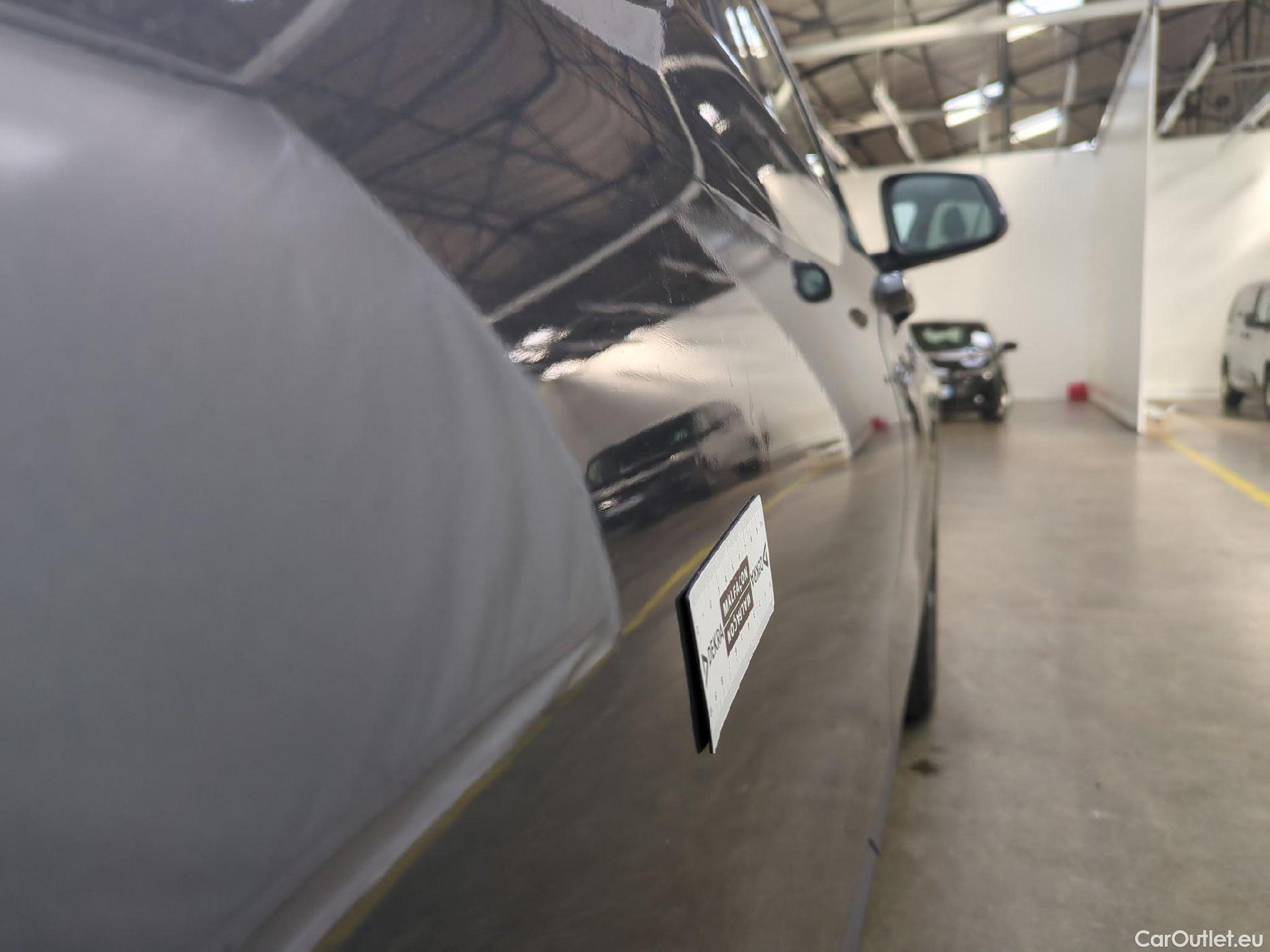  Bmw  X1 Série  sDrive 18 i xLine 1.5 135CV BVA7 E6d #33