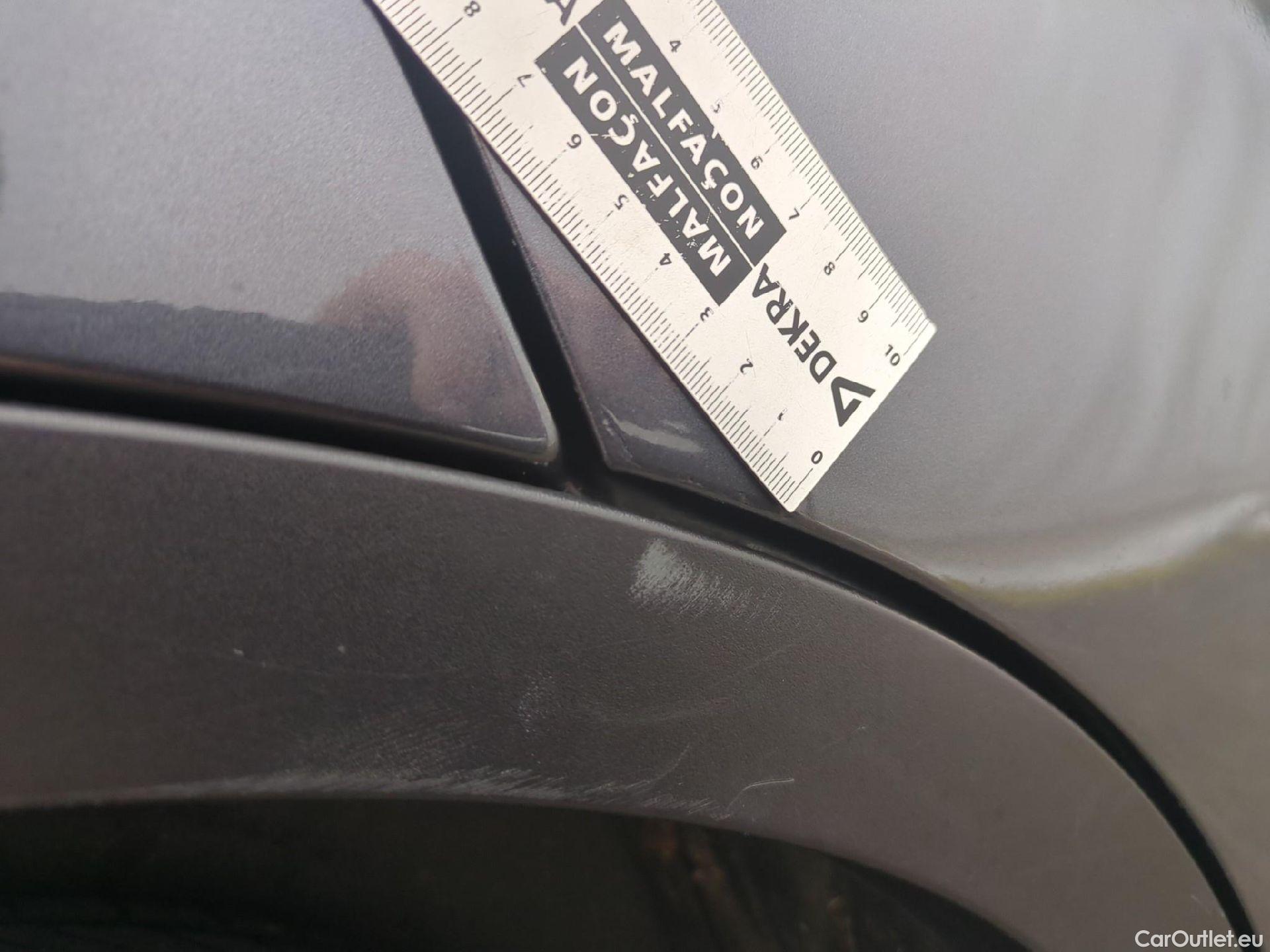  Bmw  X1 Série  sDrive 18 i xLine 1.5 135CV BVA7 E6d #35