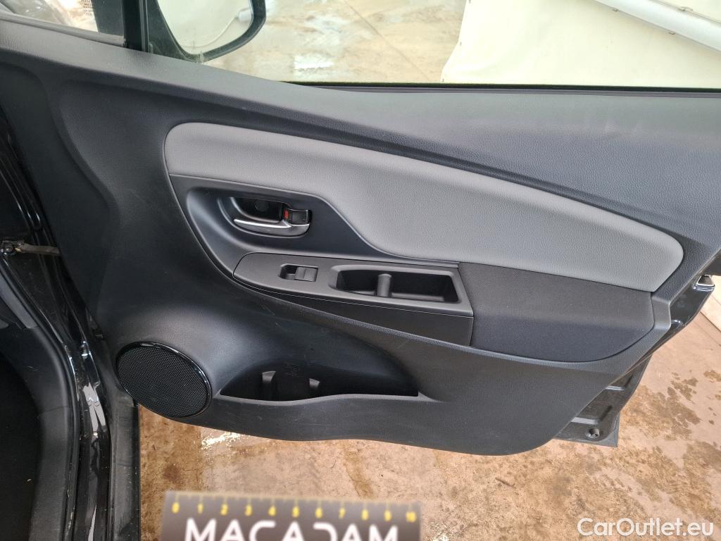  Toyota  Yaris  Hybride 5p Berline 1.5 VVT-I HYBRID France Business / TRANSFO VP/VF #26