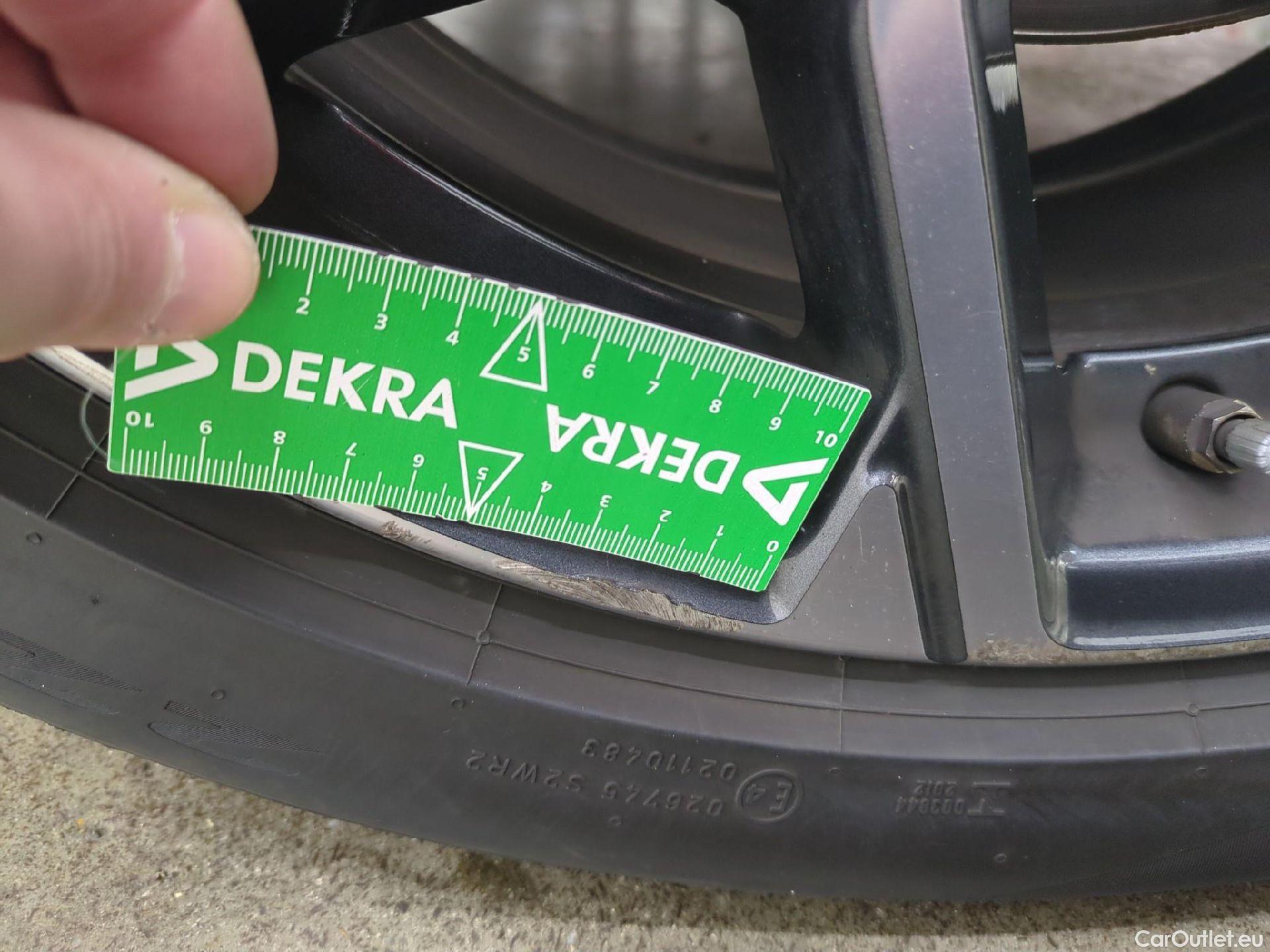  Bmw  X1 Série  sDrive 18 i xLine 1.5 135CV BVA7 E6d #16