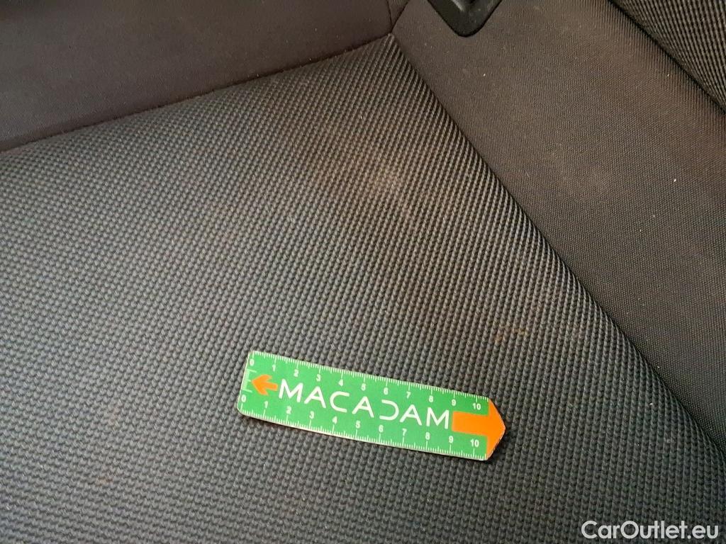  Audi  A3 AUDI  Sportback / 2016 / 5P / Berline 30 TFSI S TRONIC BUSINESS LINE #52