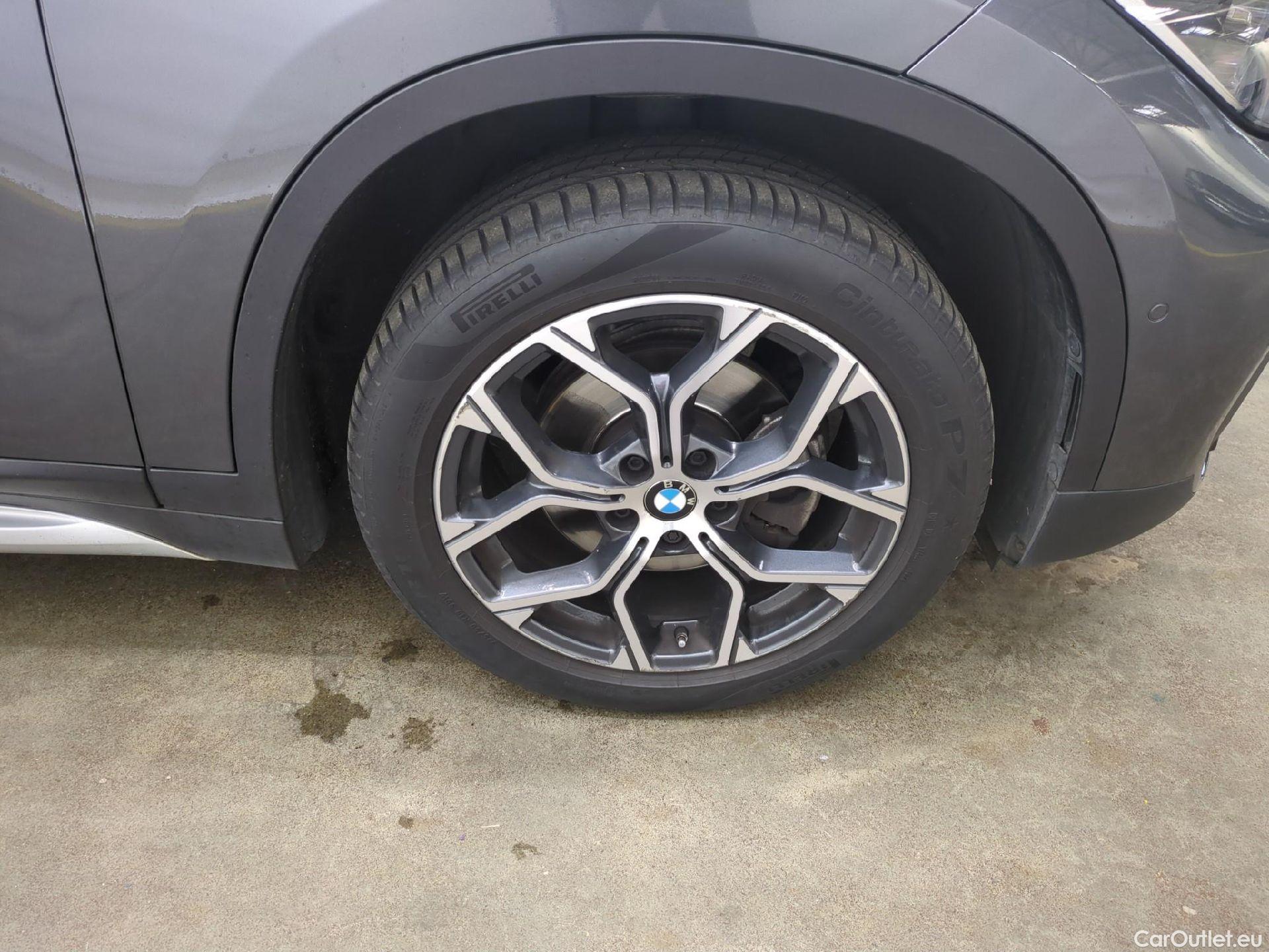  Bmw  X1 Série  sDrive 18 i xLine 1.5 135CV BVA7 E6d #14