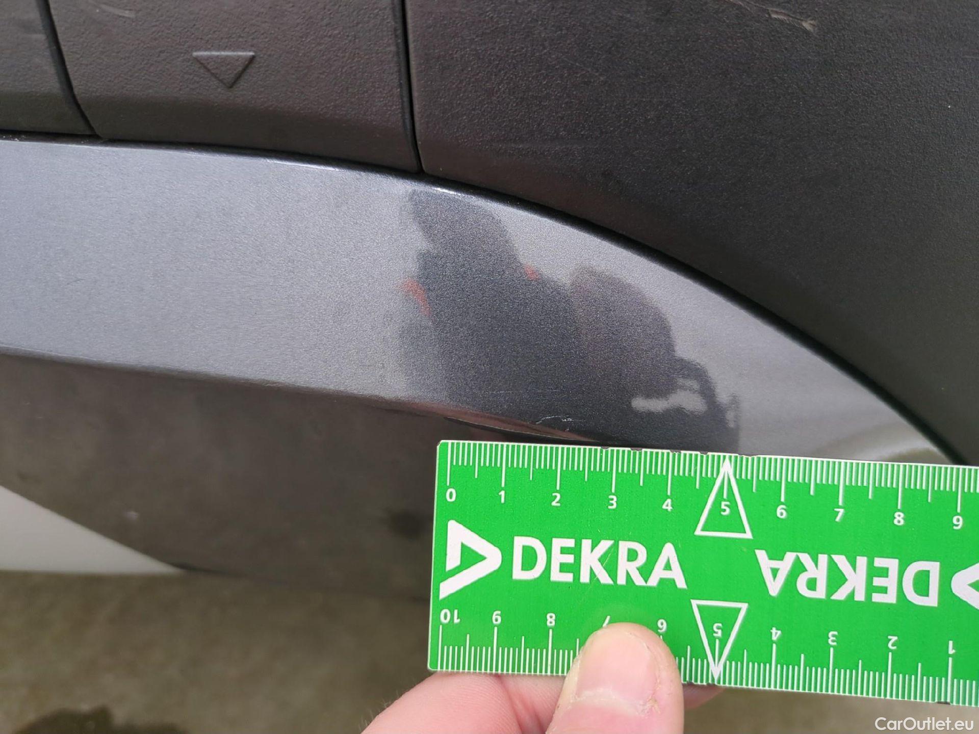  Bmw  X1 Série  sDrive 18 i xLine 1.5 135CV BVA7 E6d #25