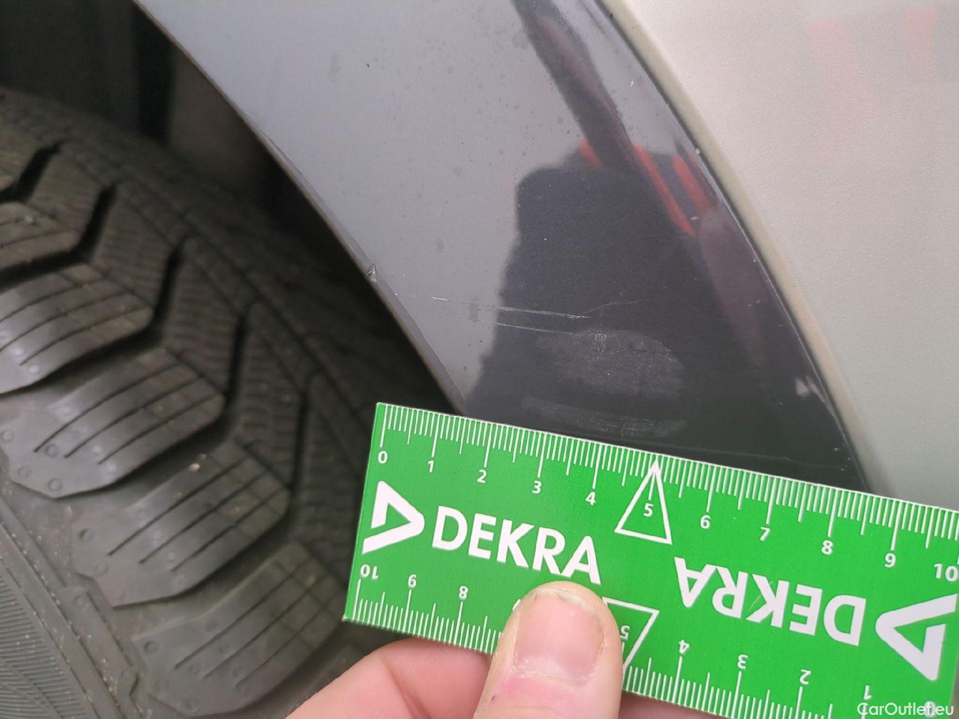  Audi  Q3 AUDI  Sportback / 2019 / 5P / SUV 35 TFSI 150 MHEV S Tronic 7 S LINE #19