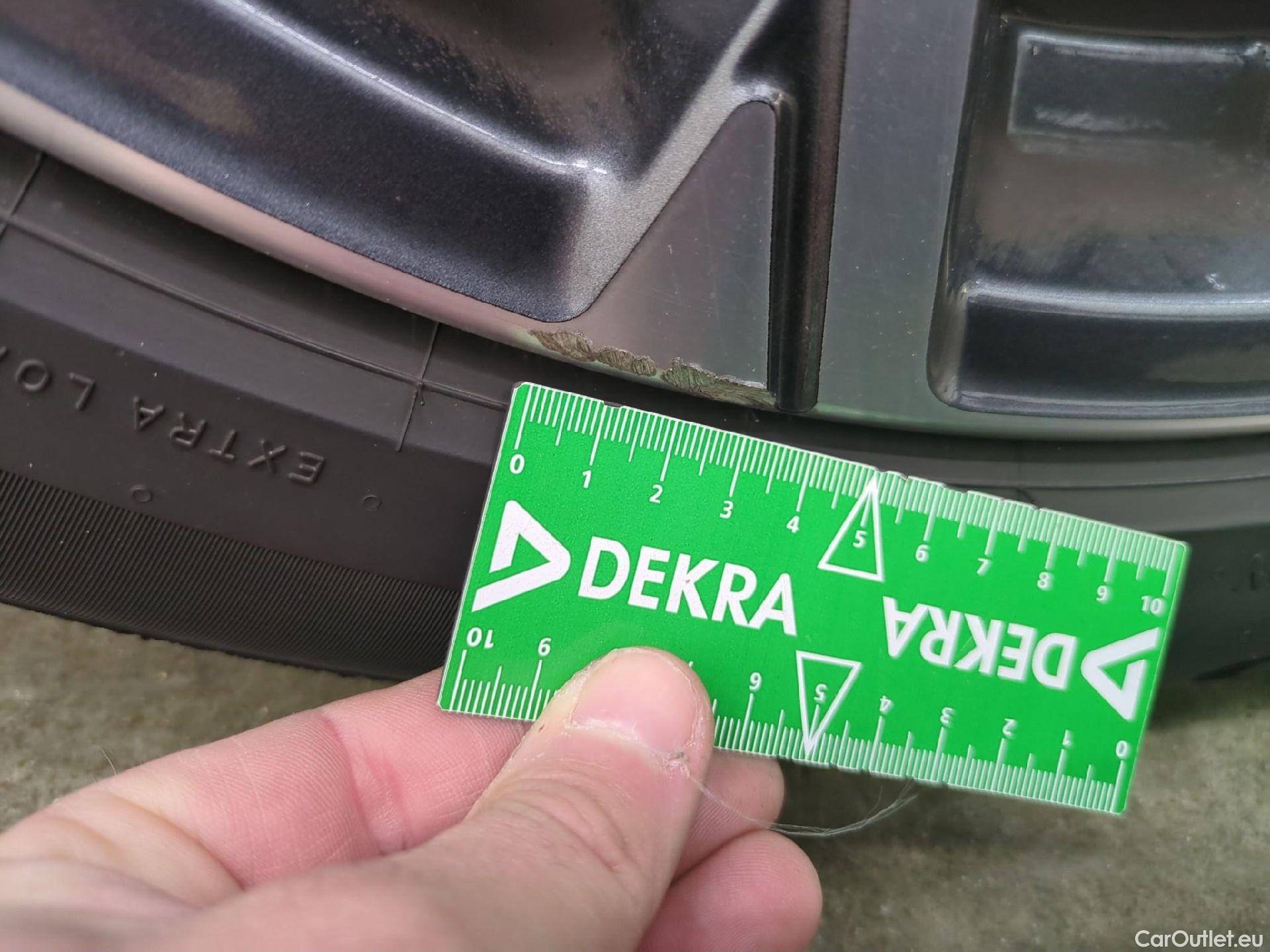  Bmw  X1 Série  sDrive 18 i xLine 1.5 135CV BVA7 E6d #10