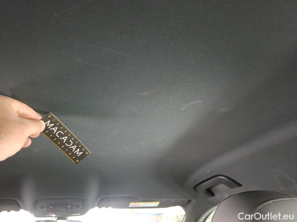  Audi  Q3 AUDI  / 2018 / 5P / SUV 45 TFSI E 245 S TRONIC S LINE #24