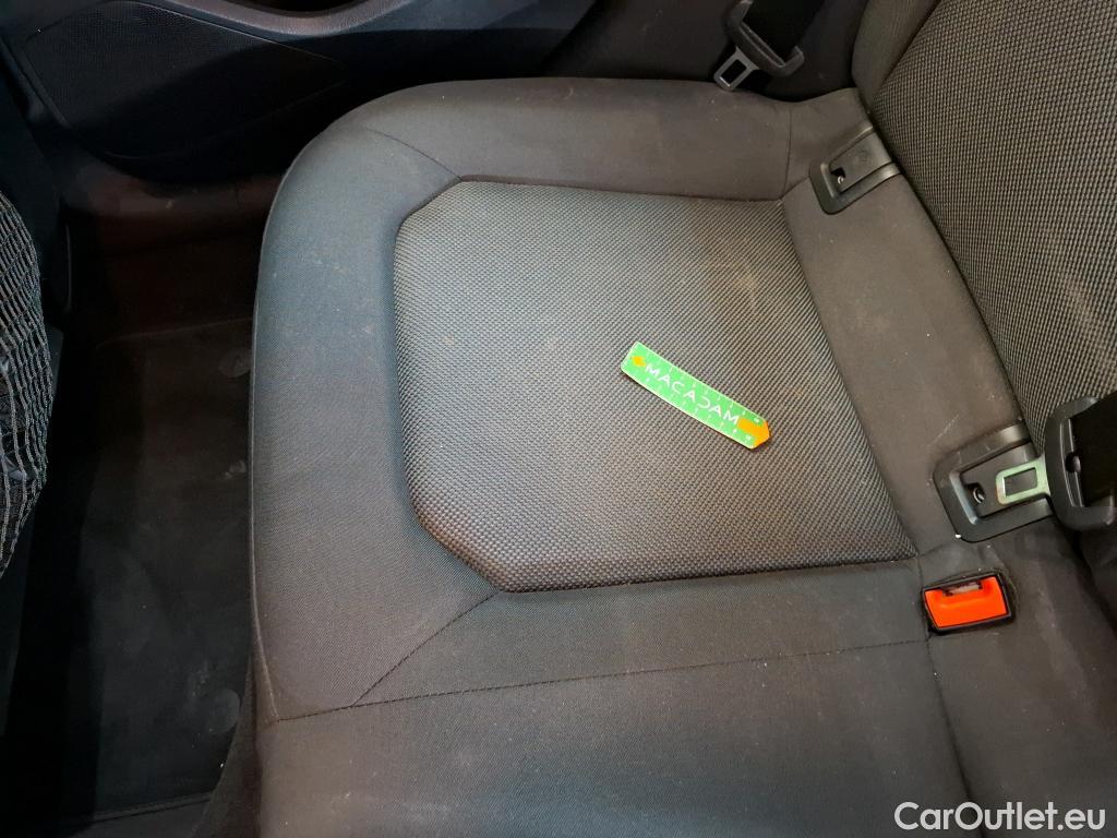  Audi  A3 AUDI  Sportback / 2016 / 5P / Berline 30 TFSI S TRONIC BUSINESS LINE #51