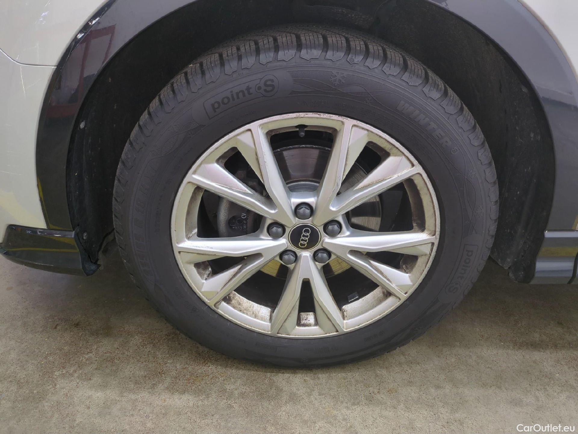  Audi  Q3 AUDI  Sportback / 2019 / 5P / SUV 35 TFSI 150 MHEV S Tronic 7 S LINE #2