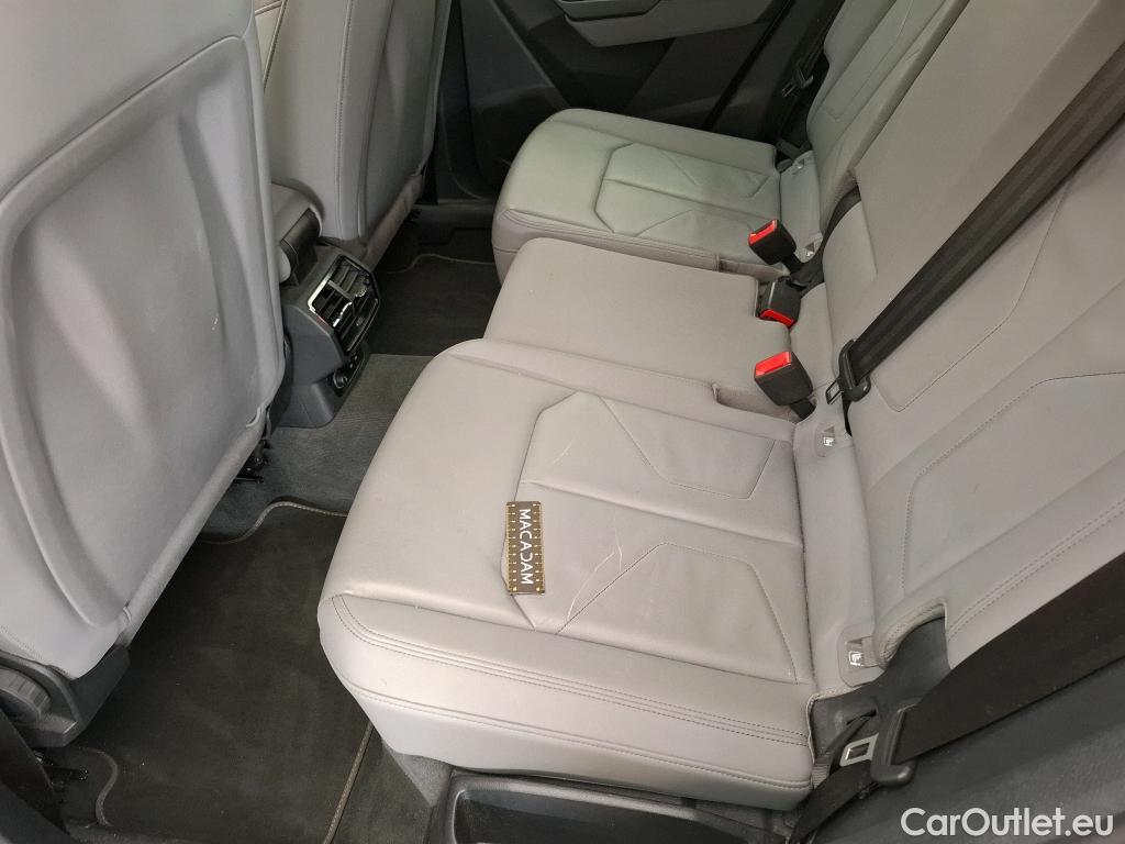  Audi  Q3 AUDI  / 2018 / 5P / SUV 45 TFSI E 245 S TRONIC S LINE #16