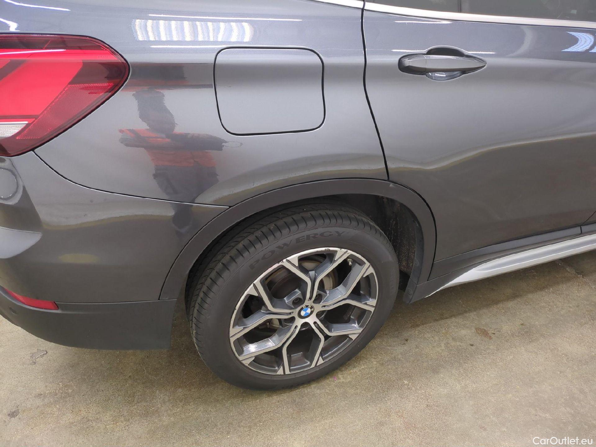  Bmw  X1 Série  sDrive 18 i xLine 1.5 135CV BVA7 E6d #44