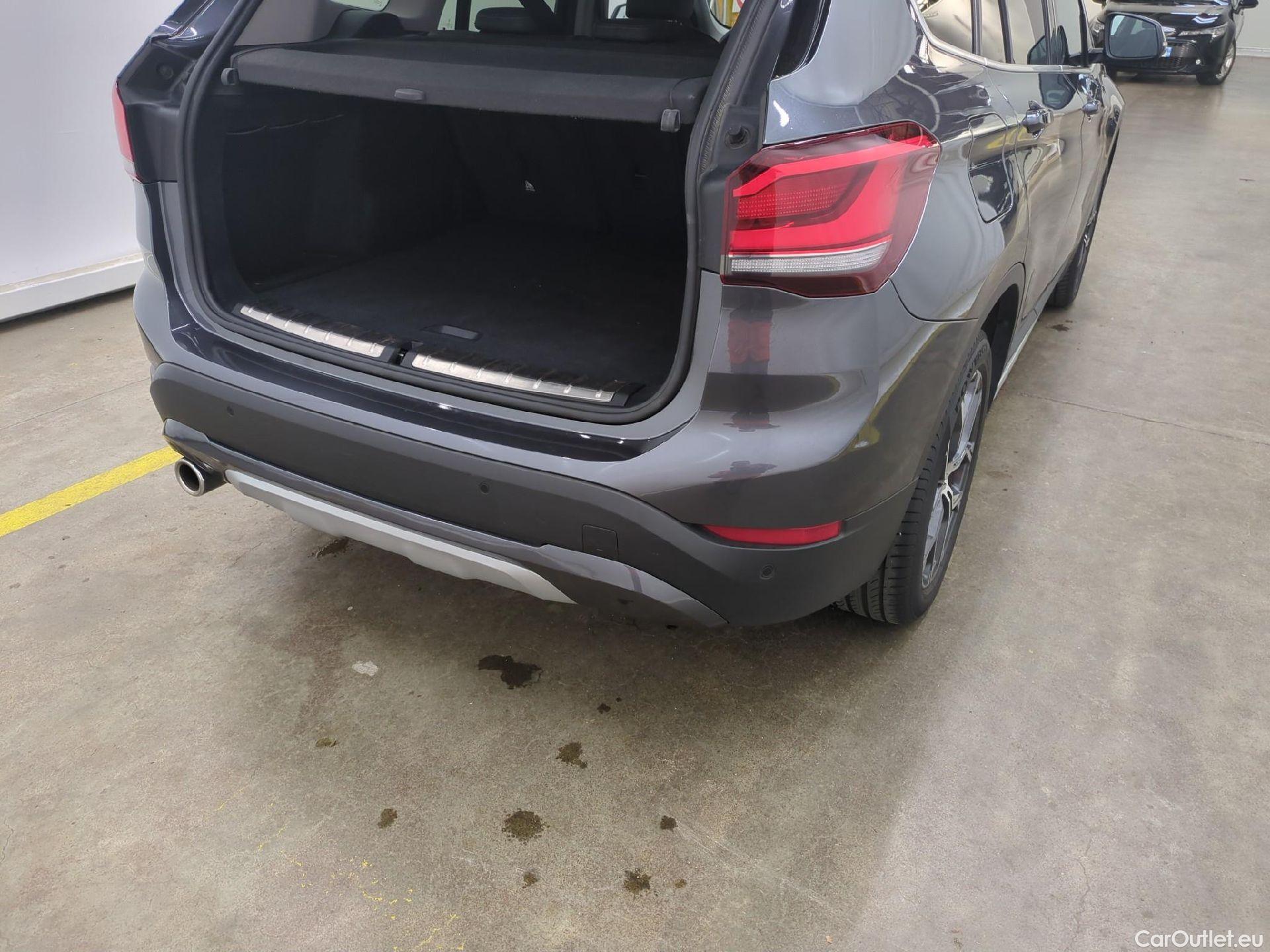  Bmw  X1 Série  sDrive 18 i xLine 1.5 135CV BVA7 E6d #28
