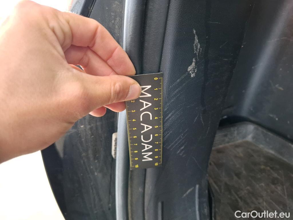  Hyundai  Tucson  Business Hybrid 2WD 1.6 T-GDI 230CV BVA6 E6d #30