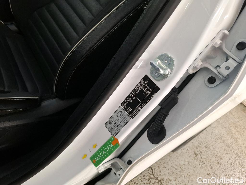  KIA  Sportage KIA  / 2021 / 5P / SUV 1.6 T-GDI 265 PHEV AUTO 4WD GT-LINE PREM #17