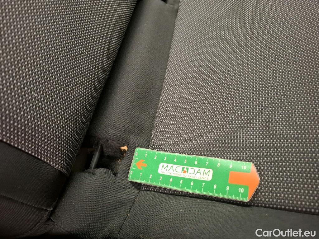  Citroen  Jumpy  Combi M Confort 1.5 BlueHDi 120CV BVM6 9 Sieges E6d #46