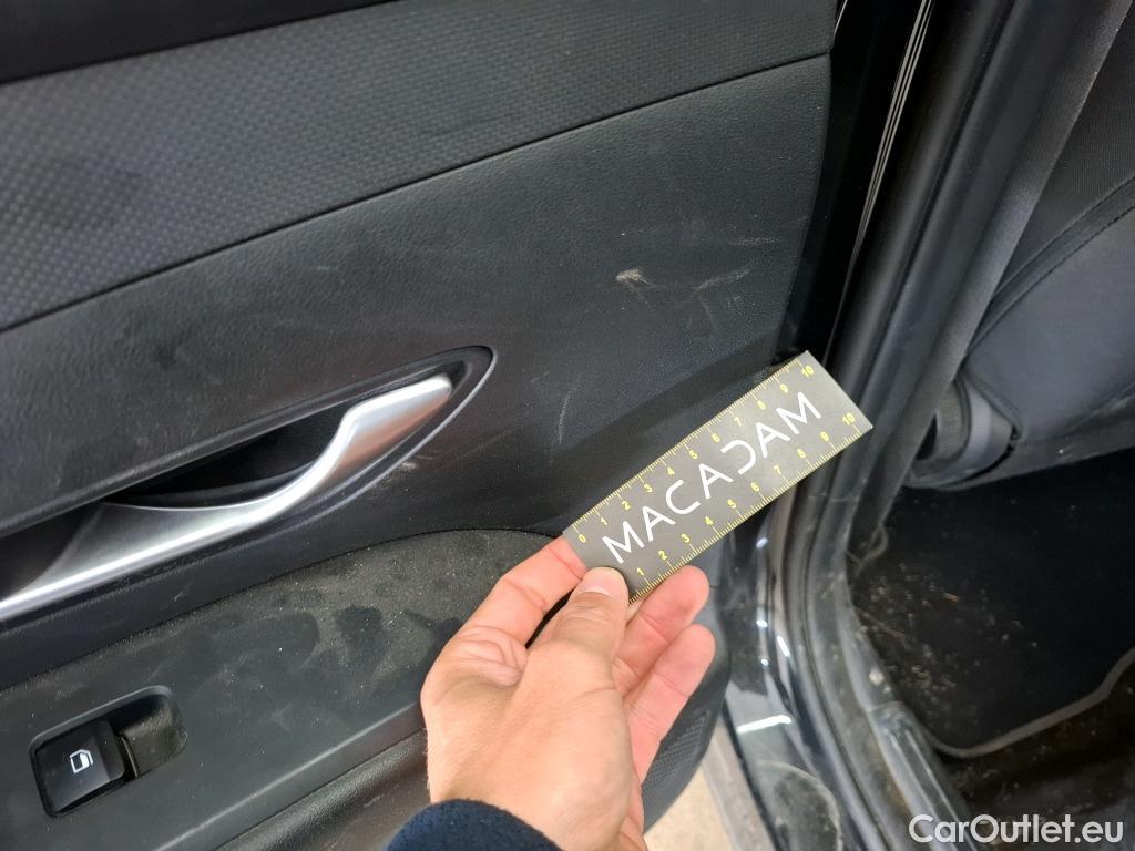  Hyundai  Tucson  Business Hybrid 2WD 1.6 T-GDI 230CV BVA6 E6d #36