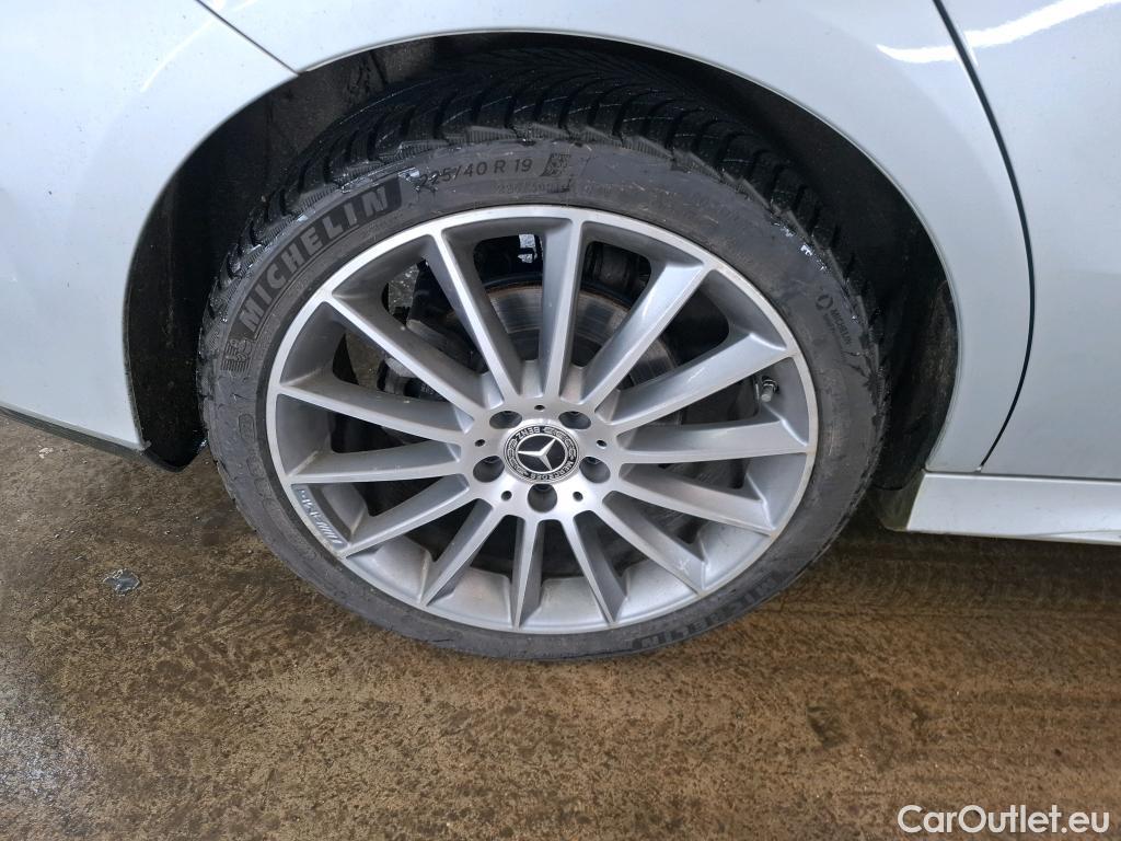  Mercedes  CLA-Klasse MERCEDES-BENZ CLA Coupe / 2019 / 4P / Coupé CLA 200 AMG Line BA7 #11