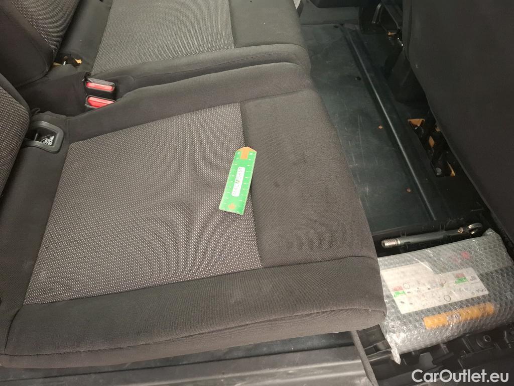  Citroen  Jumpy  Combi M Confort 1.5 BlueHDi 120CV BVM6 9 Sieges E6d #39