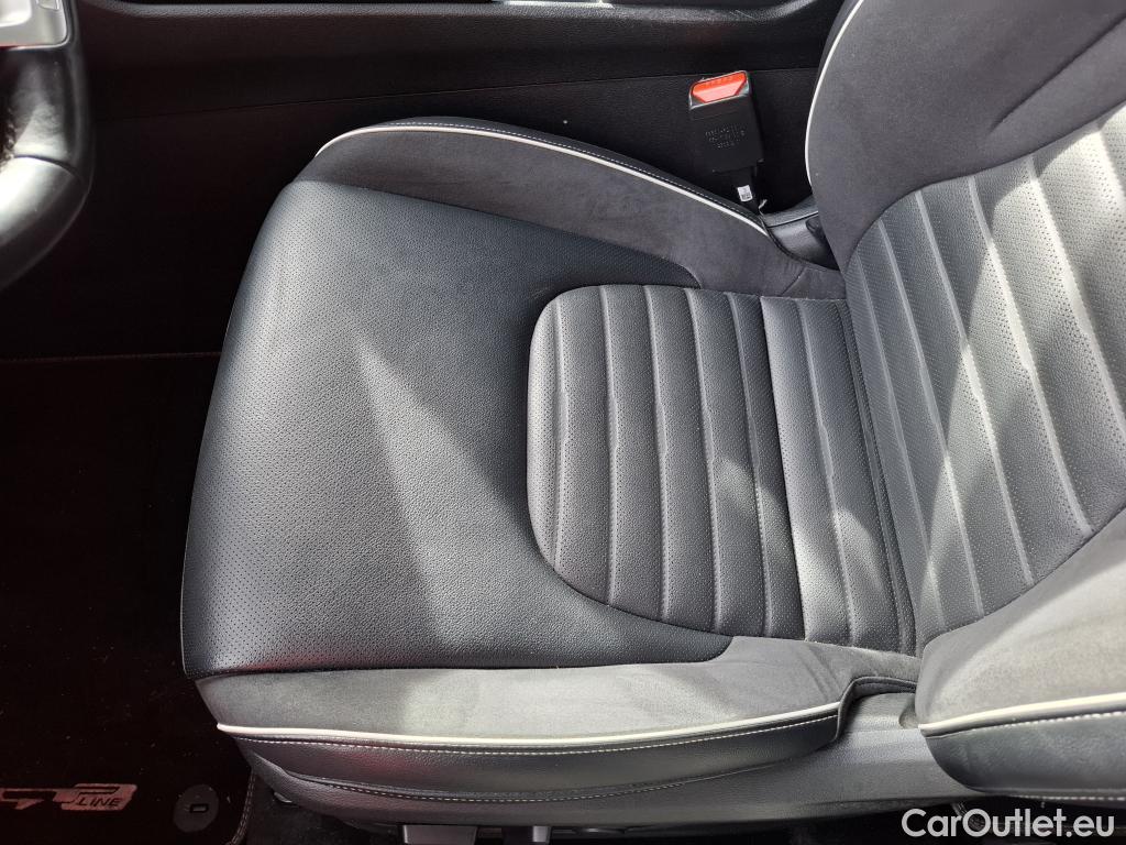  KIA  Sportage KIA  / 2021 / 5P / SUV 1.6 T-GDI 265 PHEV AUTO 4WD GT-LINE PREM #19