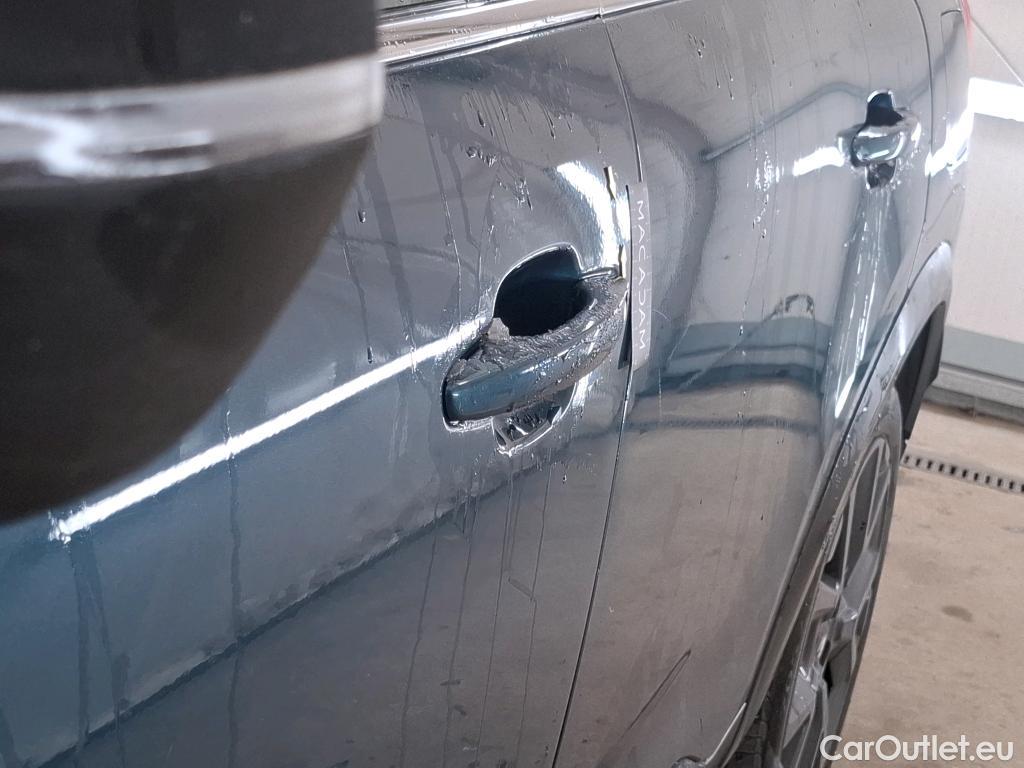  Citroen  C5 CITROEN  Aircross / 2018 / 5P / SUV Hybrid 225 ë-EAT8 Shine Pack #48