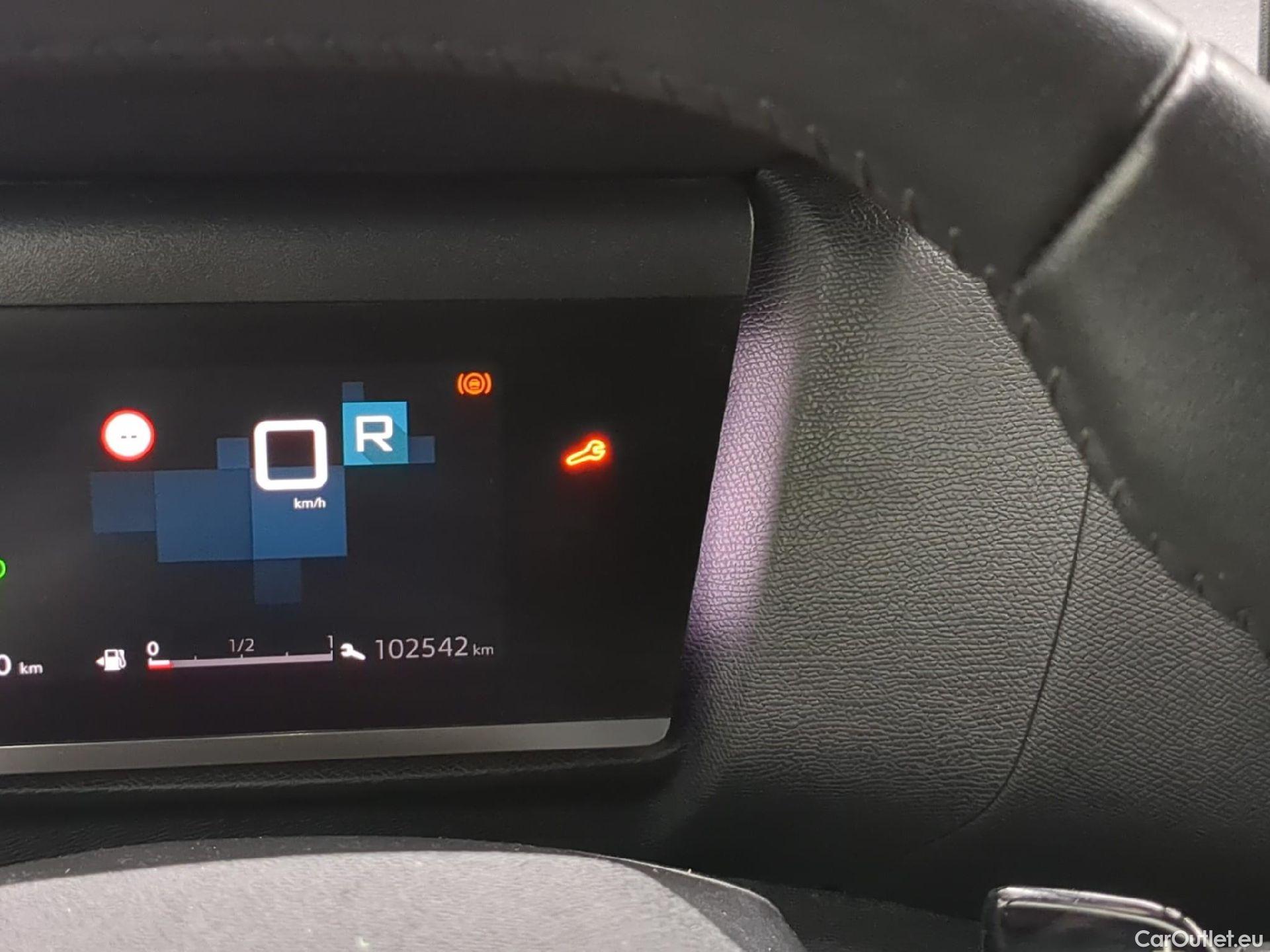  Citroen  C4  X Feel Pack 1.2 PureTech 130CV BVA8 6E #1