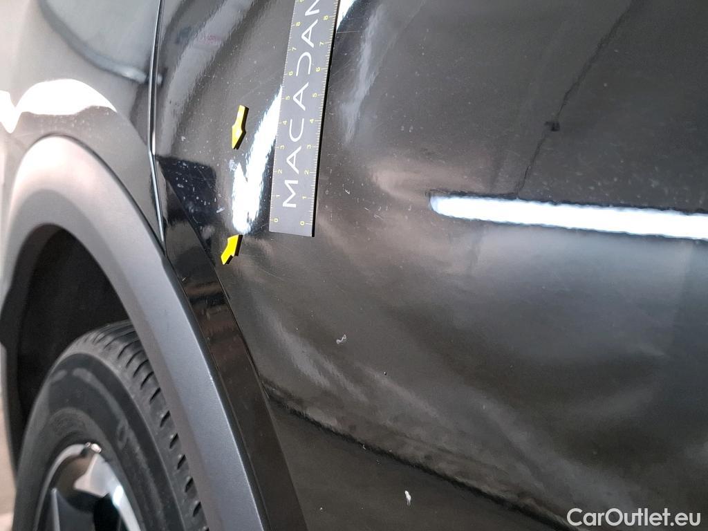  DS  DS7 DS DS 7 Crossback / 2017 / 5P / SUV E-TENSE 225 PERFORMANCE Line #22