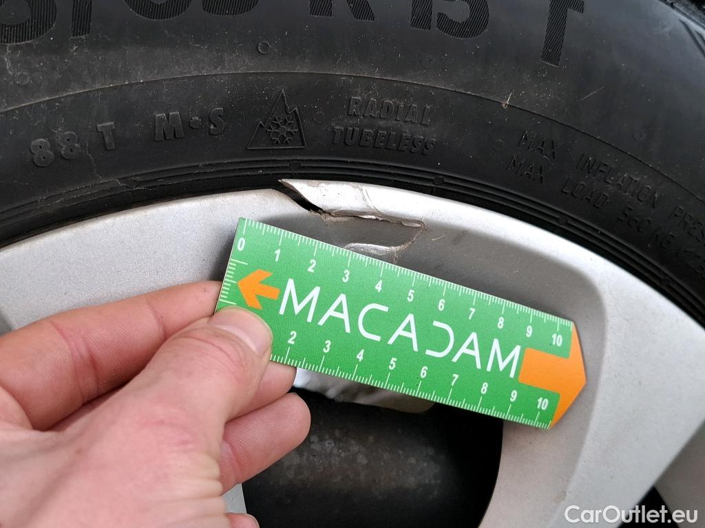  Citroen  C3  Feel Business 1.2 PureTech 80CV BVM5 E6d #12