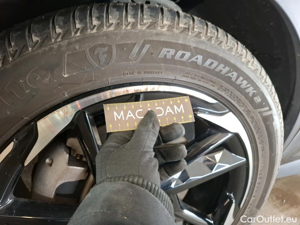  DS  DS7 DS DS 7 Crossback / 2017 / 5P / SUV E-TENSE 225 PERFORMANCE Line #14