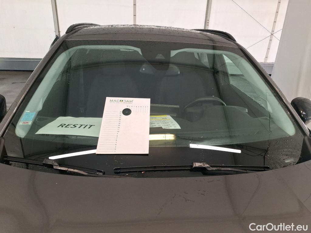  Peugeot  2008 PEUGEOT  2019 5P Crossover BLUEHDI 130 EAT8 ALLURE PACK #18