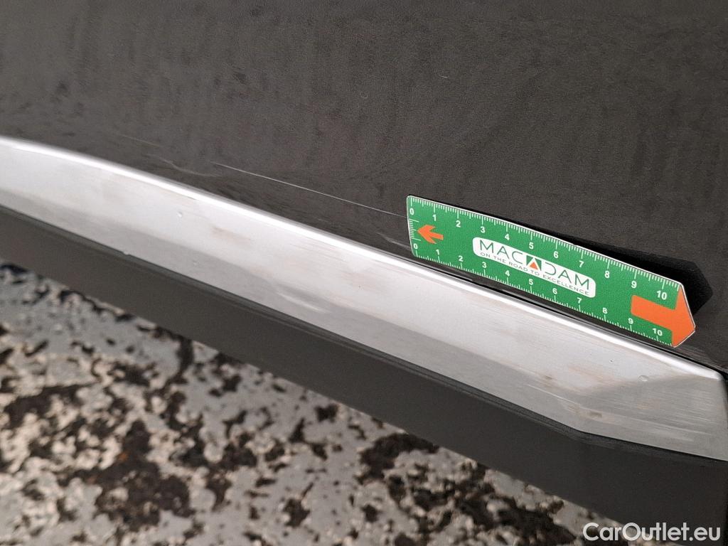  Peugeot  2008  GT 1.2 PureTech 130CV BVA8 E6d #28