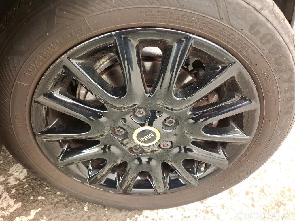  Mini  Mini   / 2021 / 3P / Berline Cooper SE Edition Camden 184 ch BVA #2