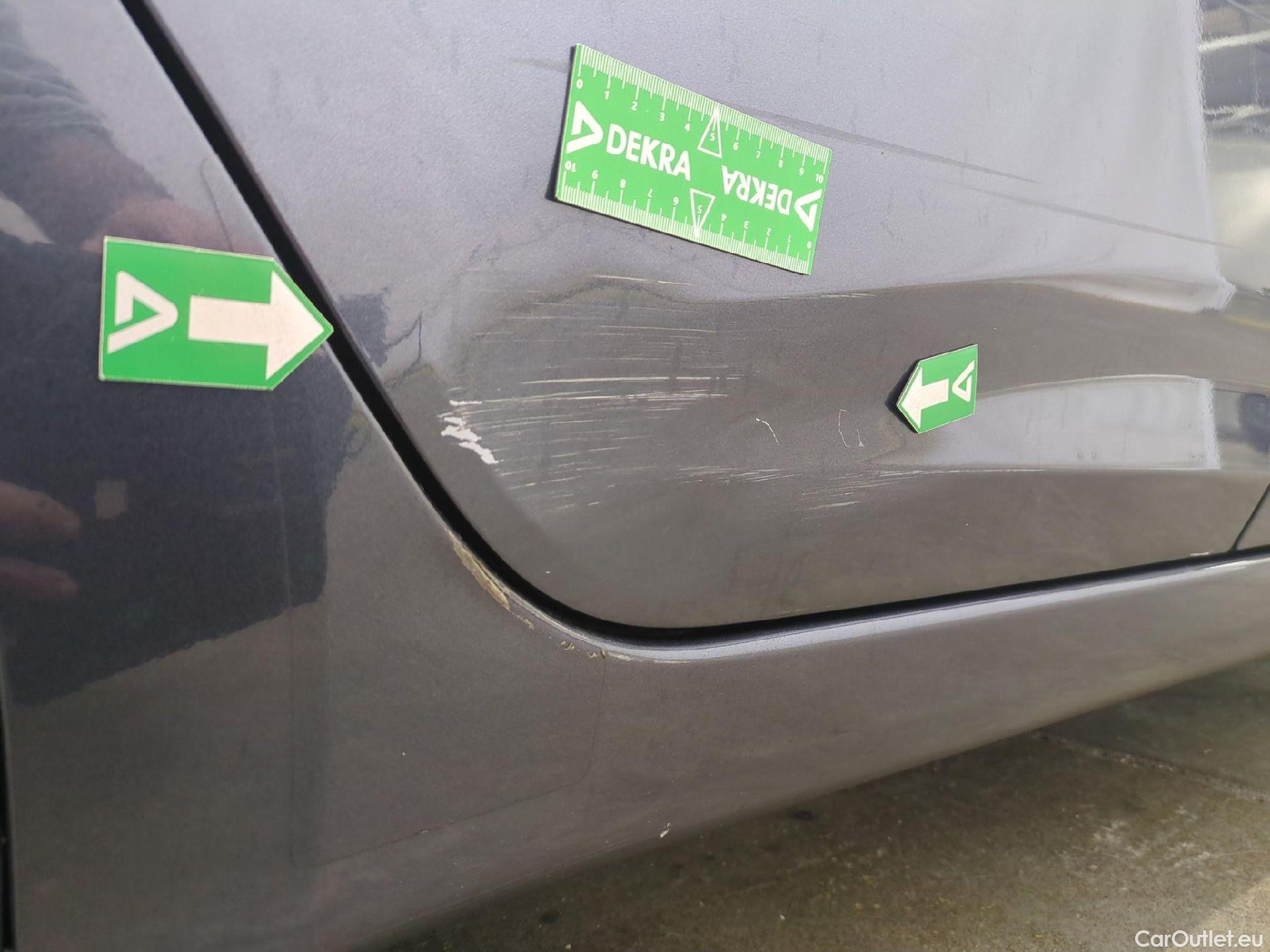  Nissan  Micra NISSAN  5p Berline IG-T 90 N-Connecta #57