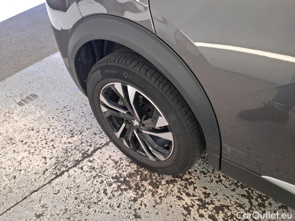  Peugeot  2008  GT 1.2 PureTech 130CV BVA8 E6d #39