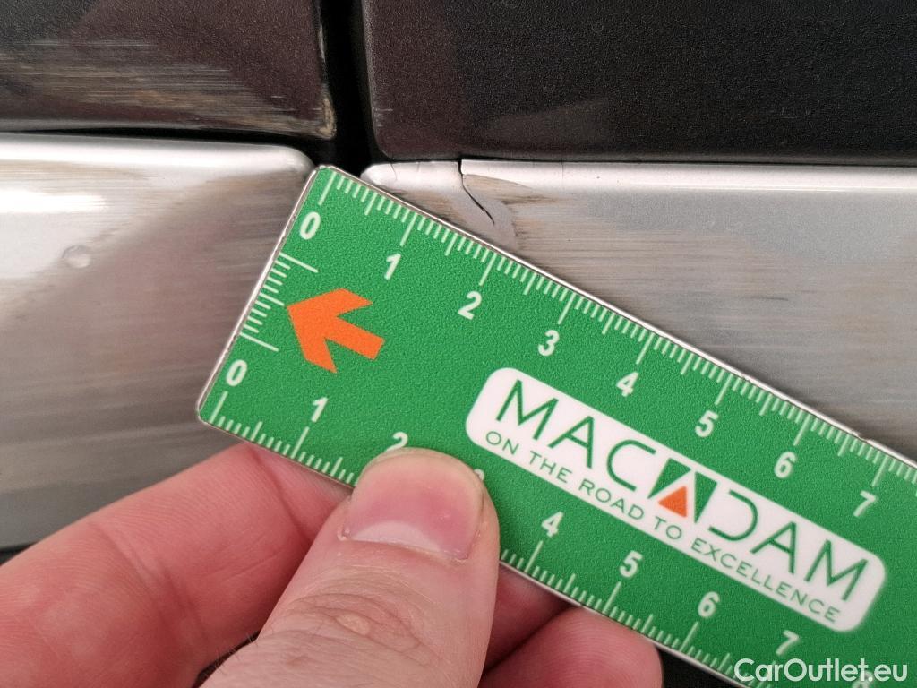  Peugeot  2008  GT 1.2 PureTech 130CV BVA8 E6d #24