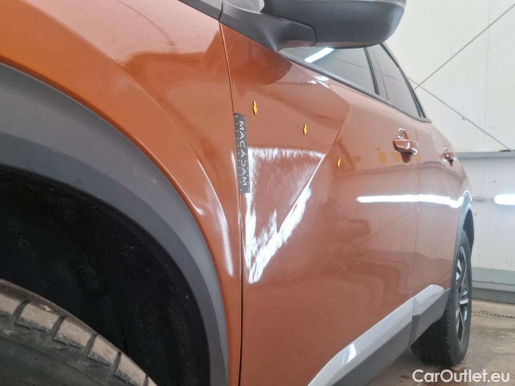  Peugeot  2008  Allure Pack 1.2 PureTech 100CV BVM6 E6d #17