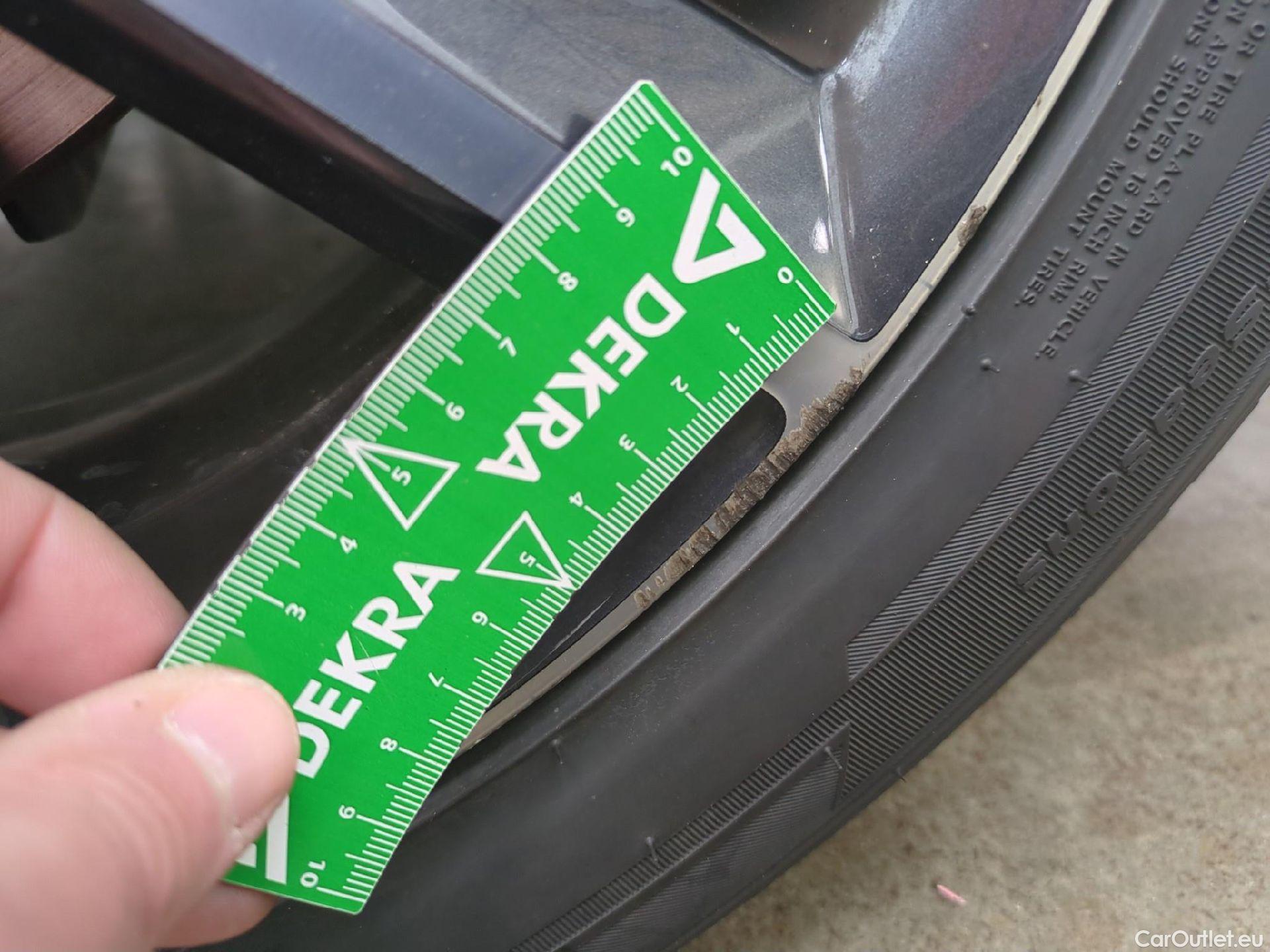  Nissan  Micra NISSAN  5p Berline IG-T 90 N-Connecta #19