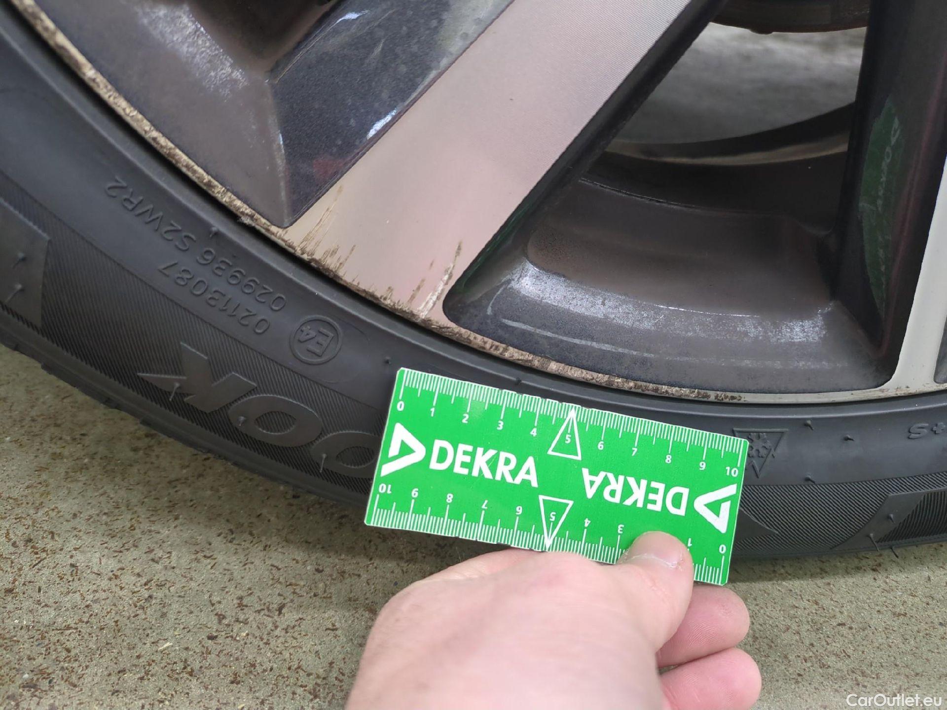  Nissan  Micra NISSAN  5p Berline IG-T 90 N-Connecta #2