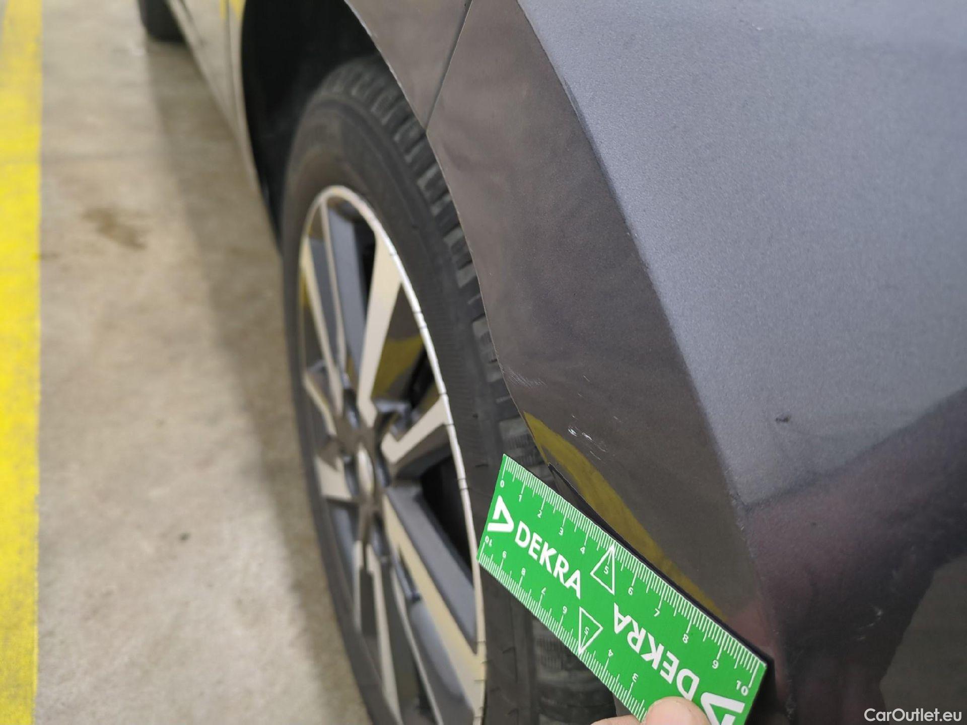  Nissan  Micra NISSAN  5p Berline IG-T 90 N-Connecta #51