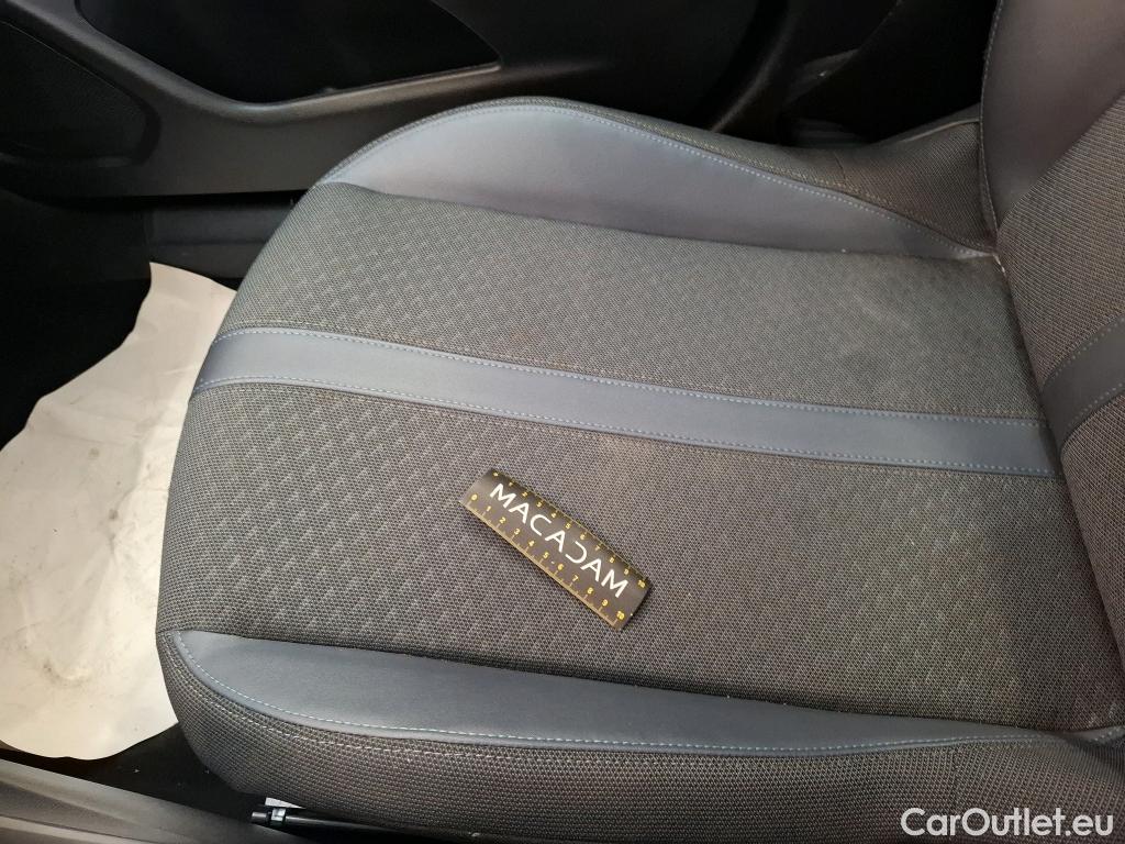  Peugeot  2008  Allure 1.2 PureTech 100CV BVM6 E6d #27