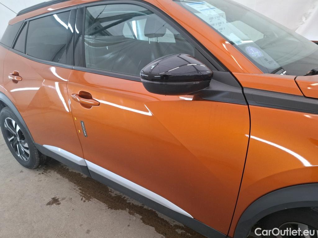  Peugeot  2008  Allure Pack 1.2 PureTech 100CV BVM6 E6d #8