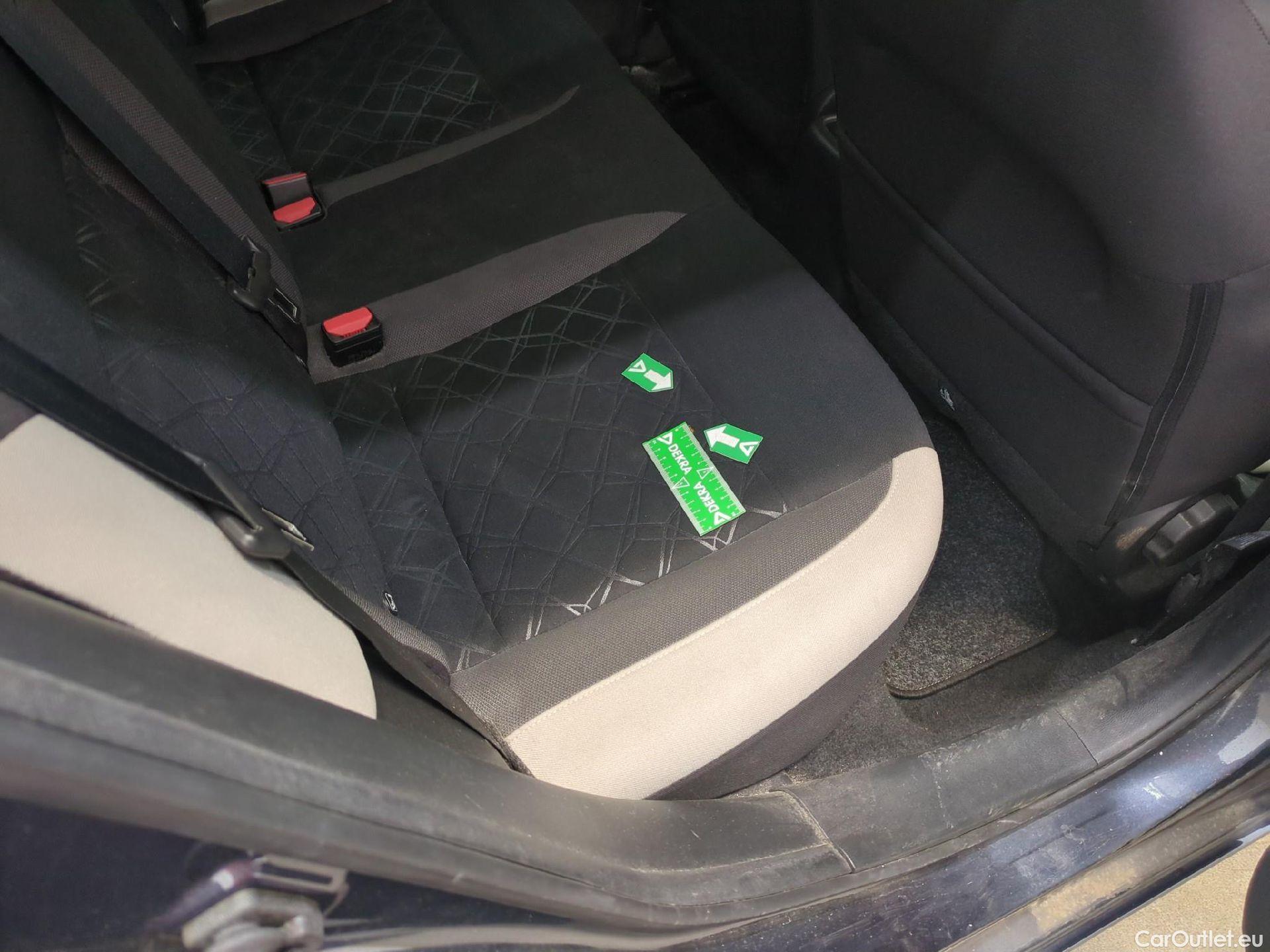  Nissan  Micra NISSAN  5p Berline IG-T 90 N-Connecta #59