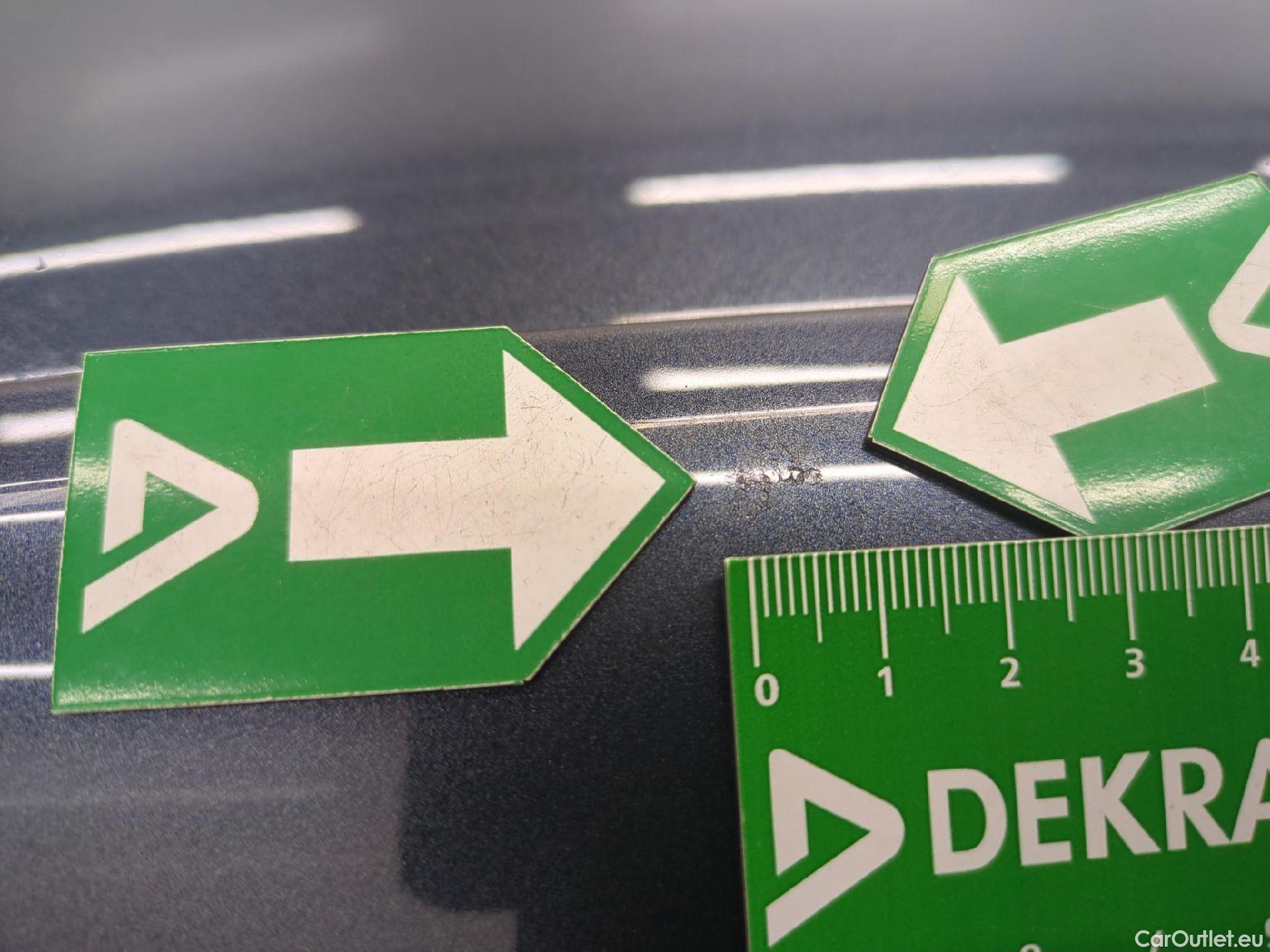  Nissan  Micra NISSAN  5p Berline IG-T 90 N-Connecta #40