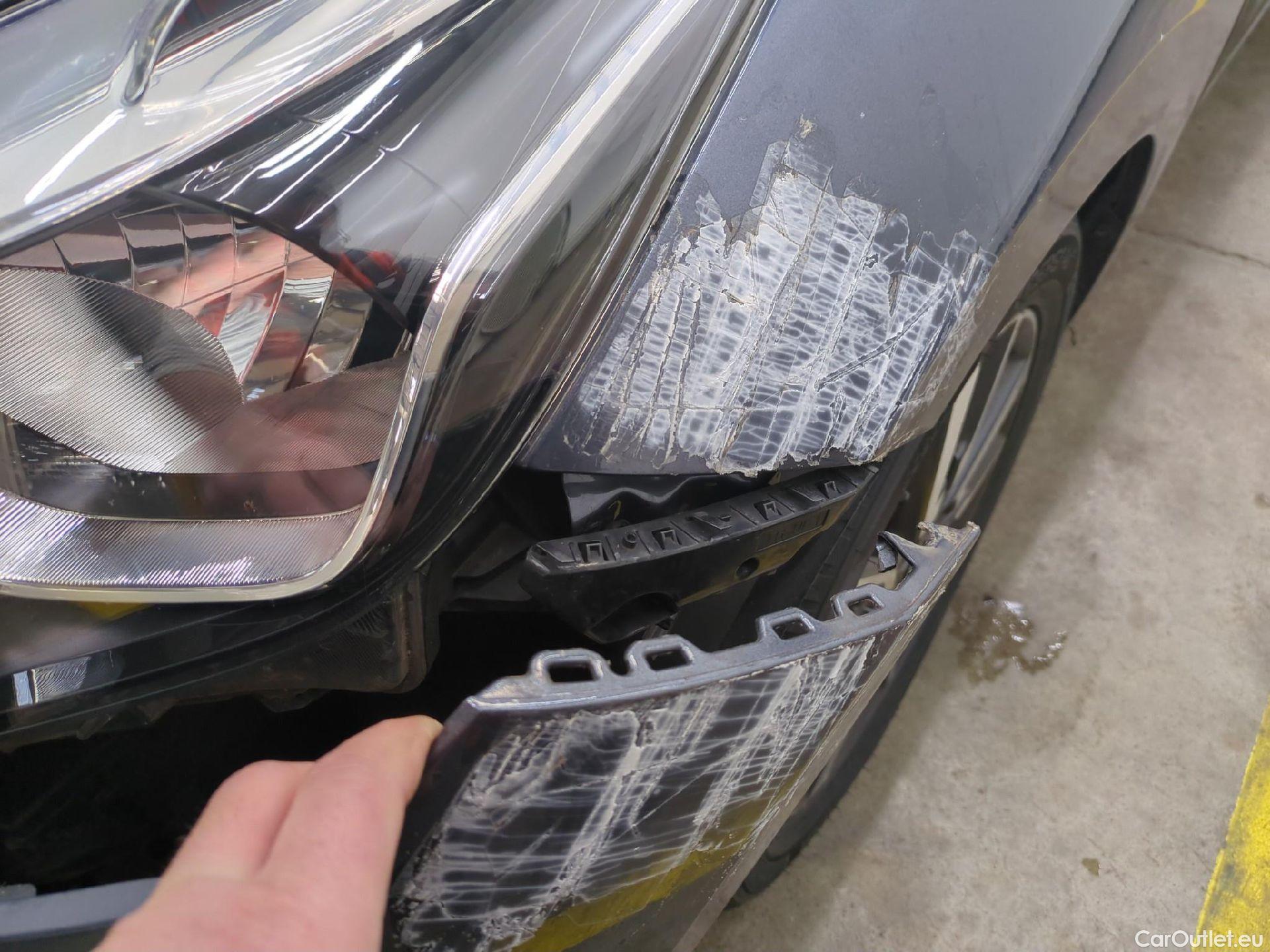  Nissan  Micra NISSAN  5p Berline IG-T 90 N-Connecta #24