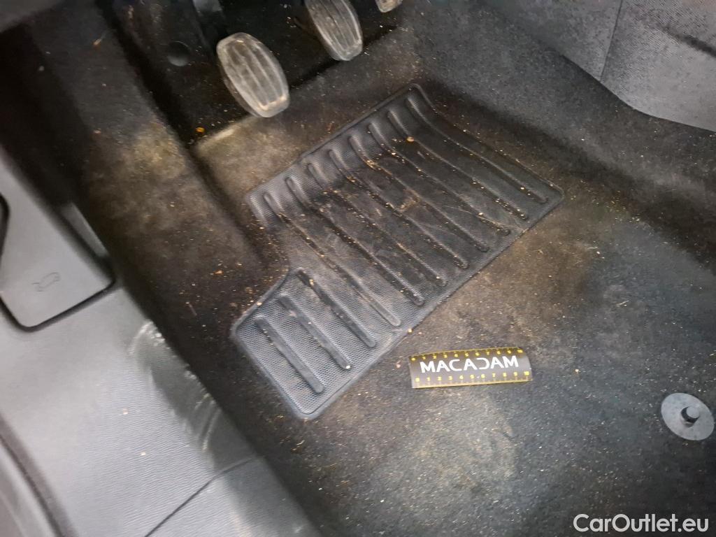  Peugeot  2008  Allure 1.2 PureTech 100CV BVM6 E6d #13