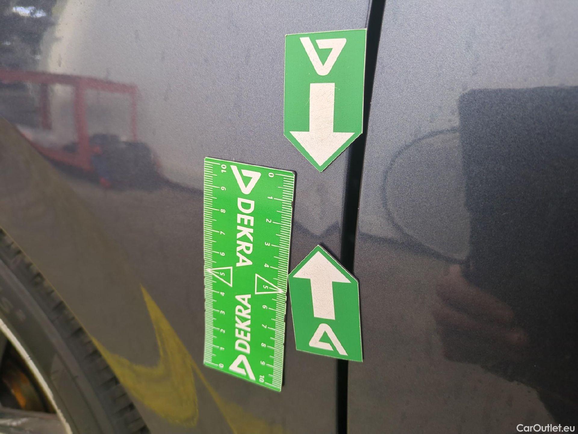  Nissan  Micra NISSAN  5p Berline IG-T 90 N-Connecta #30