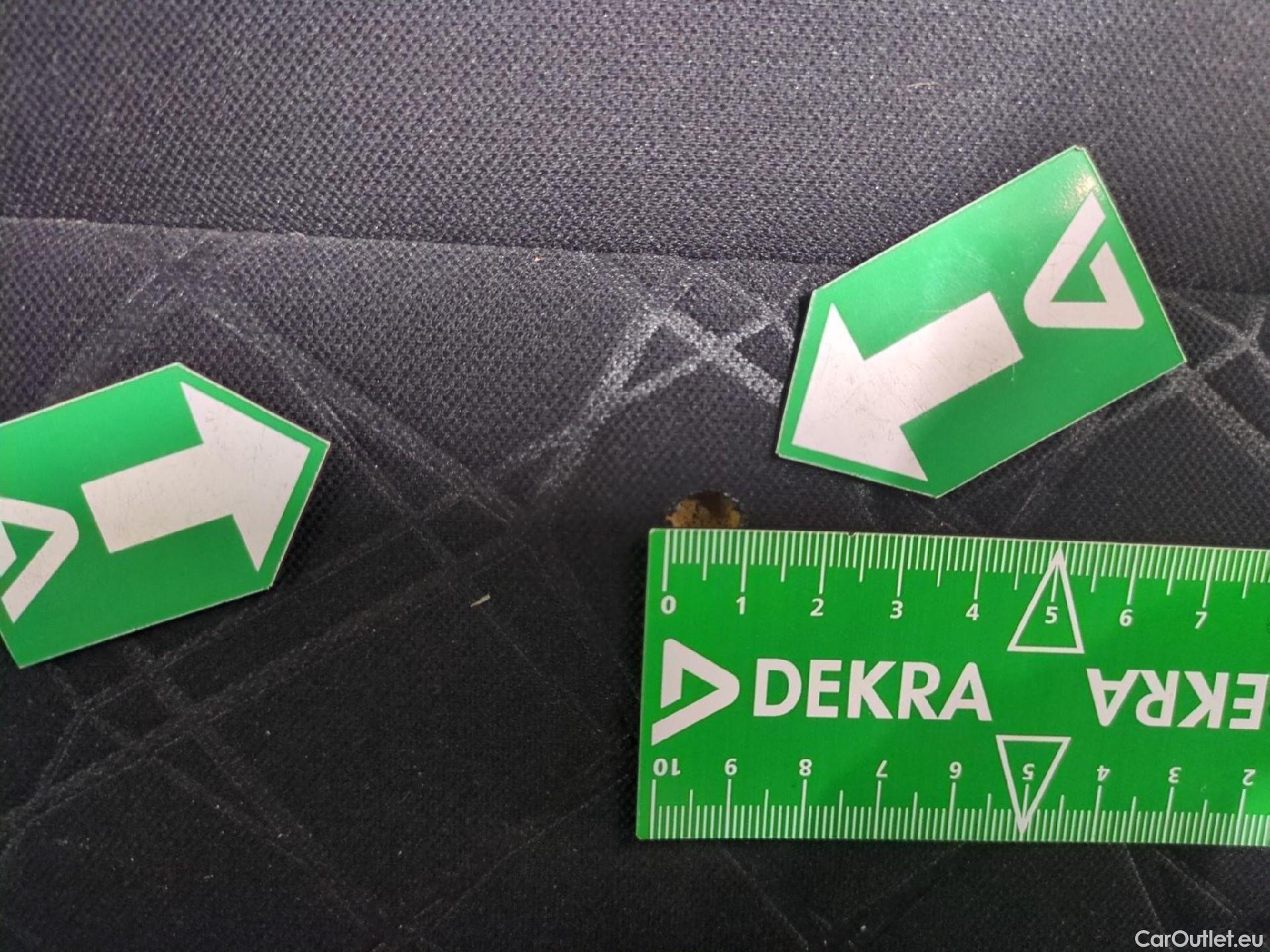  Nissan  Micra NISSAN  5p Berline IG-T 90 N-Connecta #60