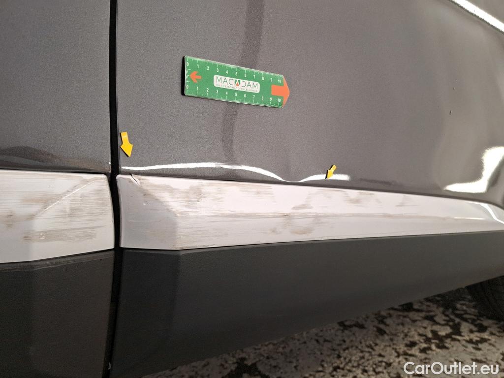  Peugeot  2008  GT 1.2 PureTech 130CV BVA8 E6d #13