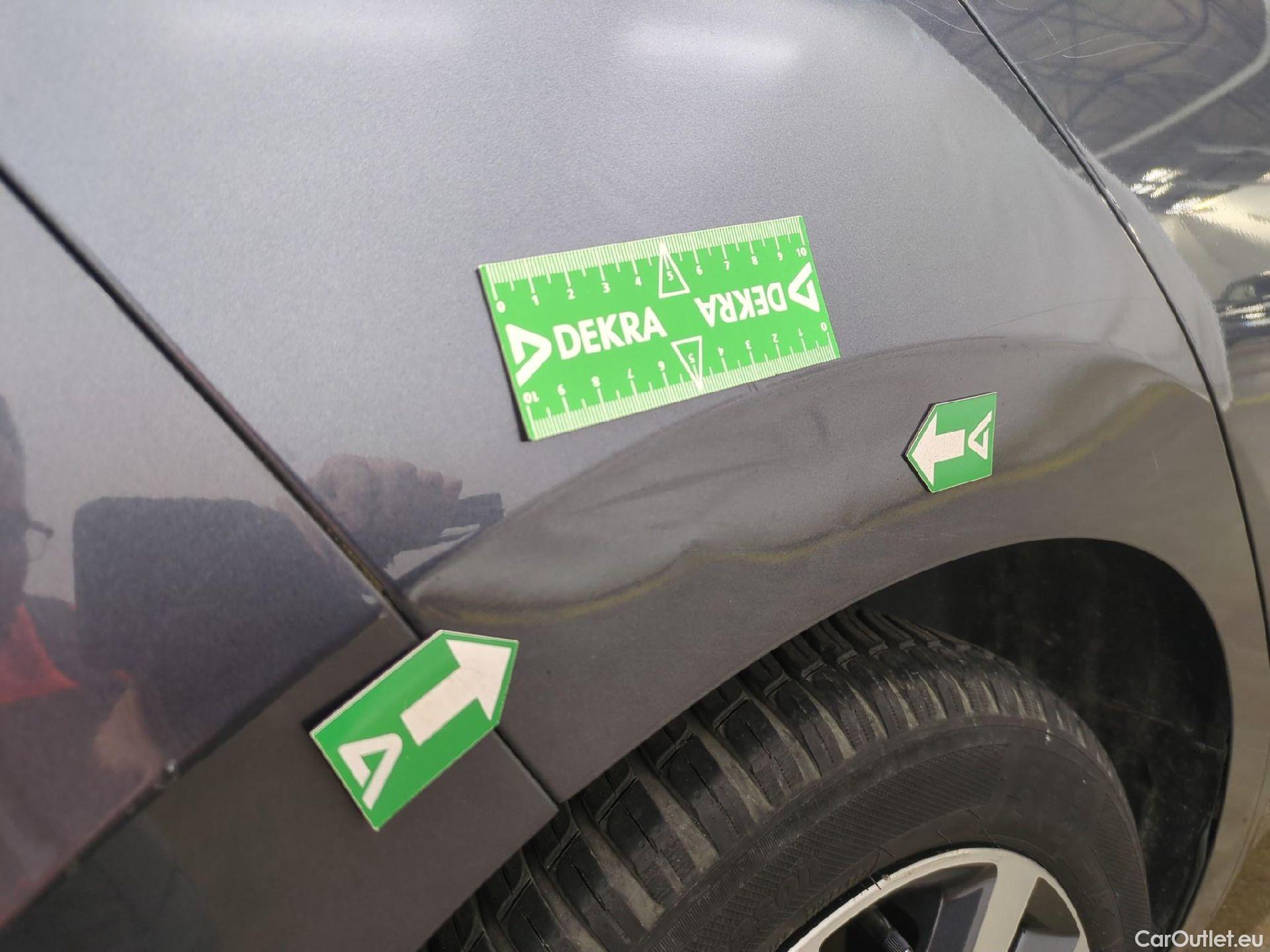  Nissan  Micra NISSAN  5p Berline IG-T 90 N-Connecta #55