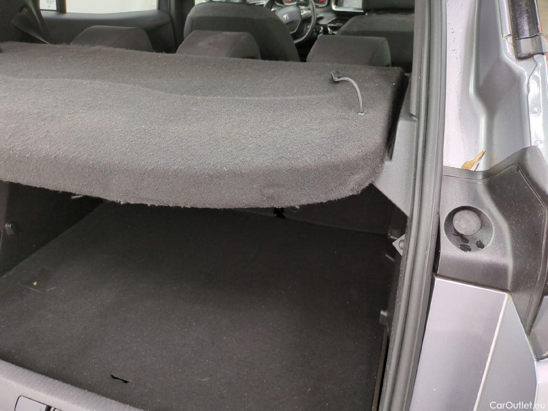  Peugeot  2008  Active Business 1.2 PureTech 130CV BVA8 E6d #4