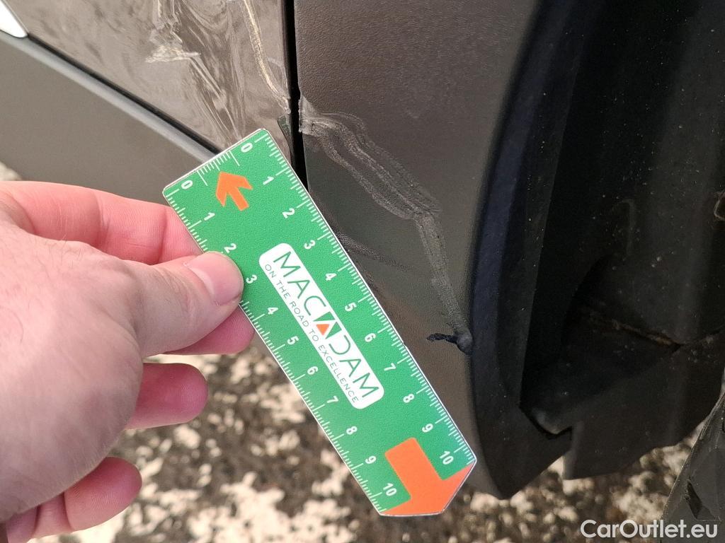  Peugeot  2008  GT 1.2 PureTech 130CV BVA8 E6d #26